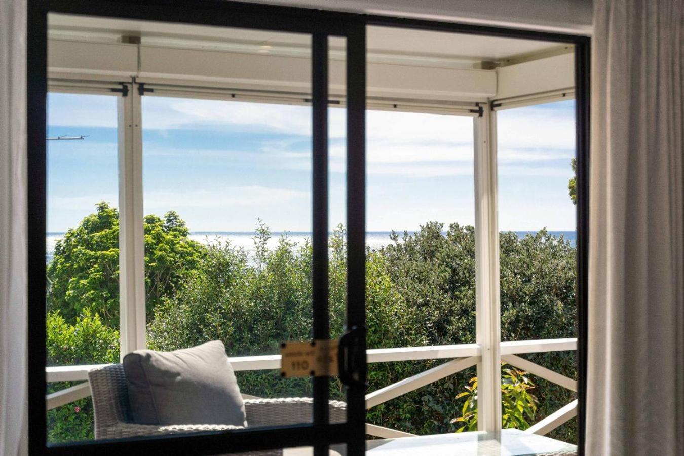 Onemana Retreat - Self-Contained Unit With Hot Tub Apartment Opoutere Exterior photo