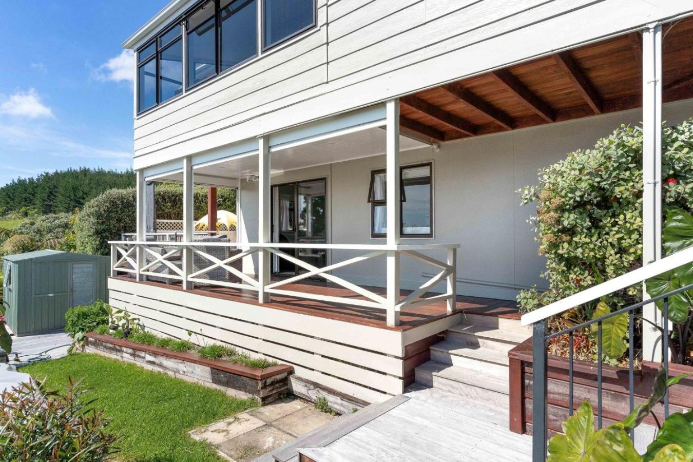 Onemana Retreat - Self-Contained Unit With Hot Tub Apartment Opoutere Exterior photo
